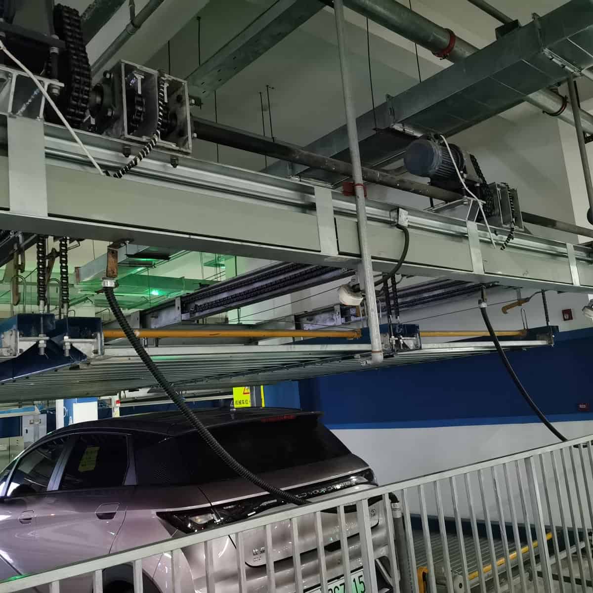 兩層升降橫移機械式停車設(shè)備